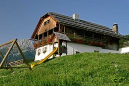 Alpine farm Oberegger