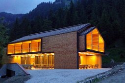 Mountain Hut-Hotel Vallesinella