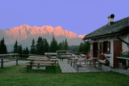 Berghütte mit Zimmern Rinfreddo