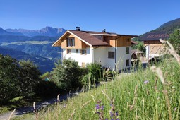 Farmhouse apartments Huber-Hof