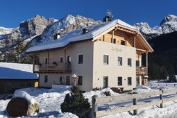 Appartamenti in agriturismo Les Pizades