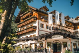 Kristallhotel Corona - La Magia dei Cristalli
