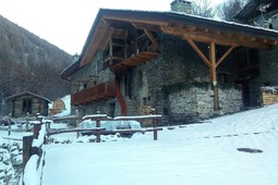 B&B + Ferienwohnungen Nuit à Pleiney