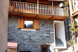 Case Gran Paradiso Rhemes Saint Georges