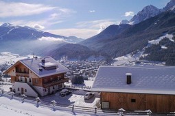 Ferienwohnungen auf dem Bauernhof Kuentnerhof - Maso Kuentner