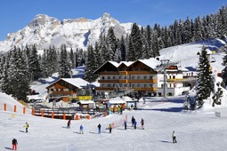 Hotel Laguscei