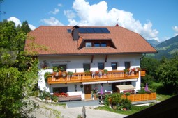 Farmhouse B&B + Apartments Hoferhof