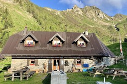 Rifugio con camere Pietro Fabiani