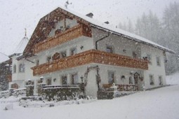 B&B + Ferienwohnungen auf dem Bauernhof Mair am Hof