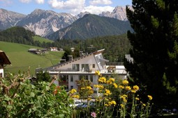 Hotel Pütia