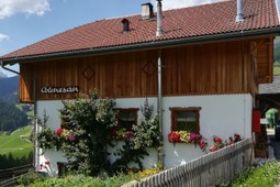 Apartments Colmesan