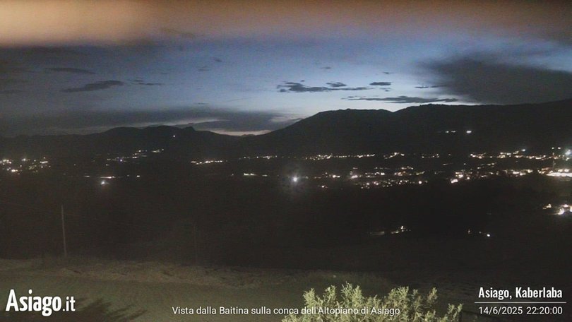 Webcam von Kaberlaba in Richtung der Hochebene der Sieben Gemeinden