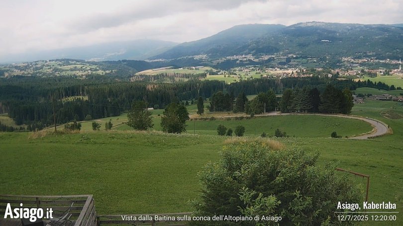 Webcam from Kaberlaba on the Plateau of the Seven Municipalities