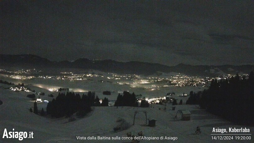 Webcam vom Berg Kaberlaba in Richtung Asiago und Camporovere