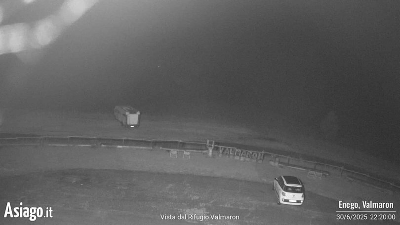 Webcam on the Valmaron valley and Mount Lisser