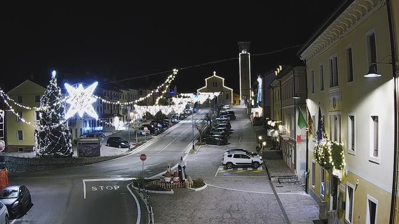 Webcam auf die Piazza di Foza auf der Hochebene von Asiago