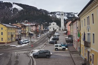Webcam auf die Piazza di Foza auf der Hochebene von Asiago