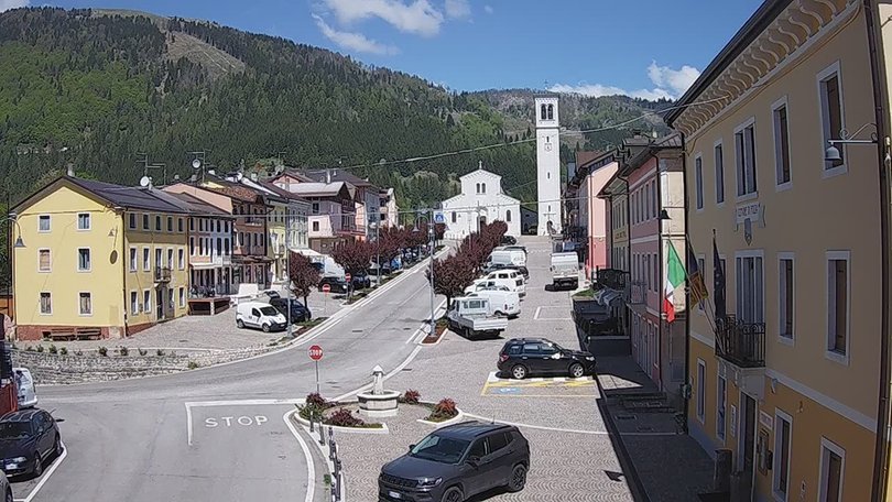 Webcam sulla Piazza di Foza sull'Altopiano di Asiago
