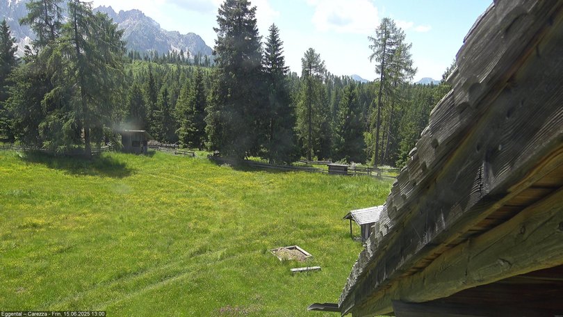 Webcam towards the Catinaccio / Rosengarten and the Latemar Groups