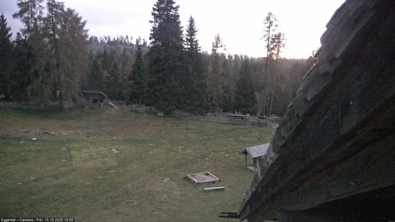 Webcam towards the Catinaccio / Rosengarten and the Latemar Groups