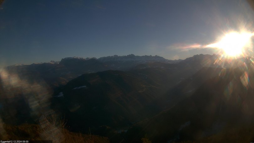 Vista sulla Val d’Ega con Catinaccio e Latemar