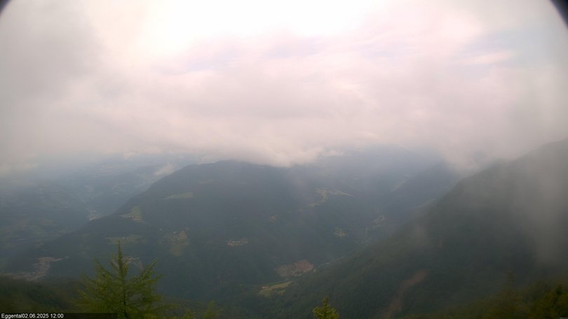 Vista sulla Val d’Ega con Catinaccio e Latemar