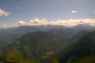 Vista sulla Val d’Ega con Catinaccio e Latemar