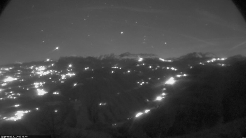 Blick auf das Eggental mit Rosengarten und Latemar