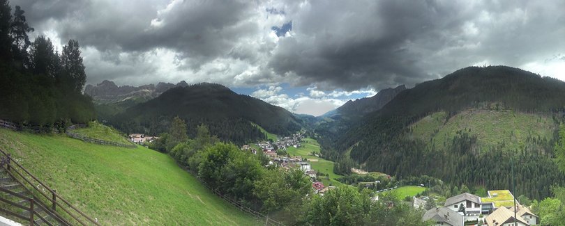 Webcam mit Blick auf das Dorf Welschnofen im Eggental