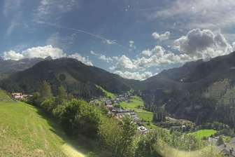 Webcam mit Blick auf das Dorf Welschnofen im Eggental