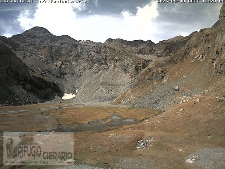 Webcam dal Rifugio Luigi Cibrario sulla conca del Peraciaval