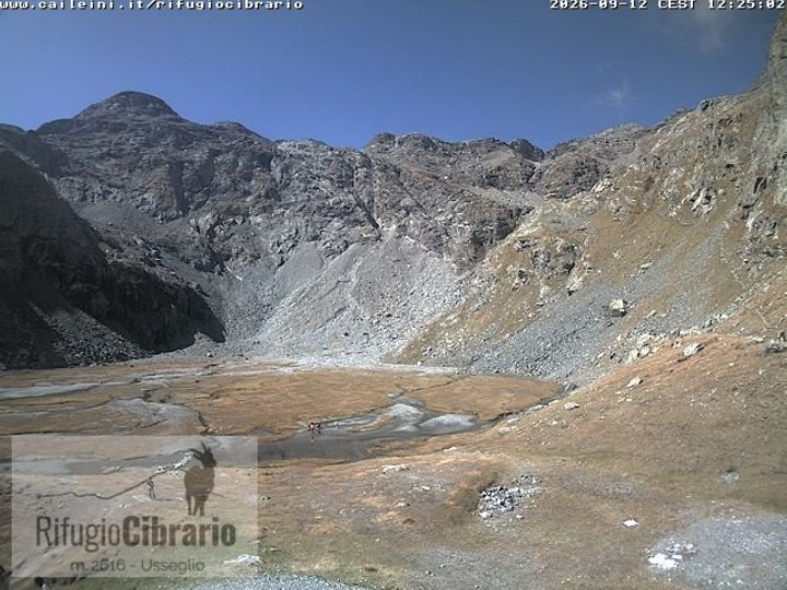 Webcam von der Berghütte Luigi Cibrario auf das Peraciaval-Becken