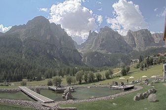 Webcam from Colfosco towards the Sella group