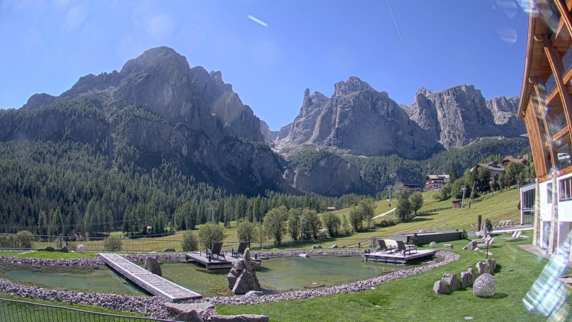 Webcam from Colfosco towards the Sella group