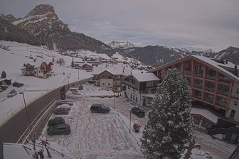 Webcam da Colfosco verso il Sassongher