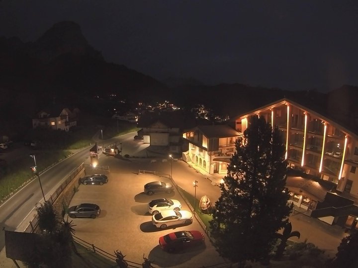 Webcam da Colfosco verso il Sassongher