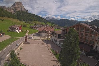 Webcam from Colfosco towards the Sassongher