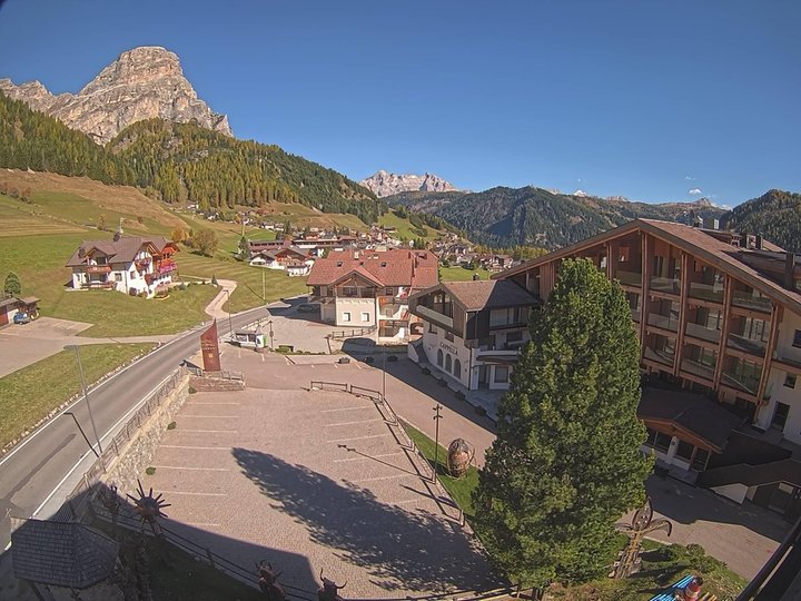 Webcam da Colfosco verso il Sassongher