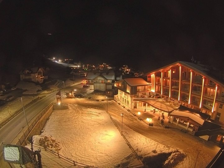 Webcam from Colfosco towards the Sassongher