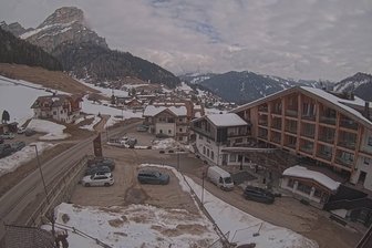 Webcam da Colfosco verso il Sassongher