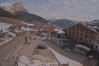 Webcam da Colfosco verso il Sassongher