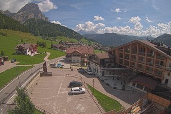 Webcam da Colfosco verso il Sassongher