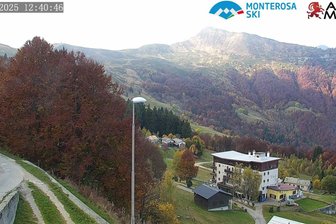 Webcam on Mera and on the Camparient Refuge