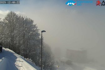 Webcam auf Mera und die Berghütte Camparient