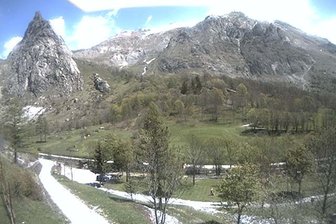 Webcam dal Rifugio Campo Base verso Rocca Provenzale