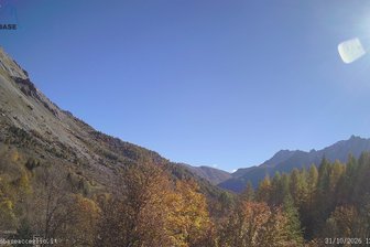 Webcam in Valle Maira verso Colle Ciarbonet e Auto Vallonasso