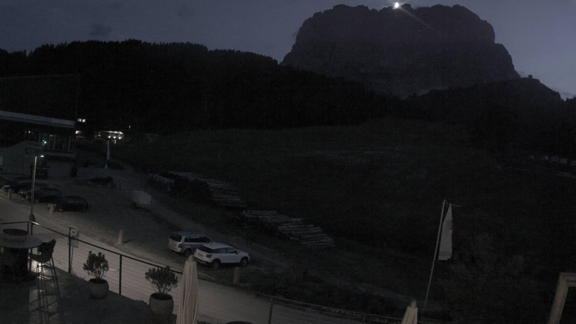 Webcam da Plan de Gralba verso il Sassolungo