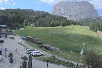 Webcam da Plan de Gralba verso il Sassolungo