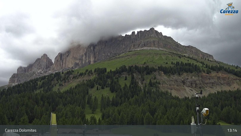 Webcam in Richtung Latemar und Rosengartengruppe