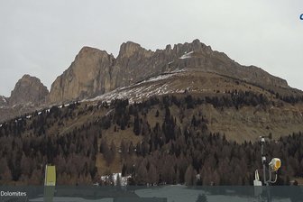 Webcam in Richtung Latemar und Rosengartengruppe